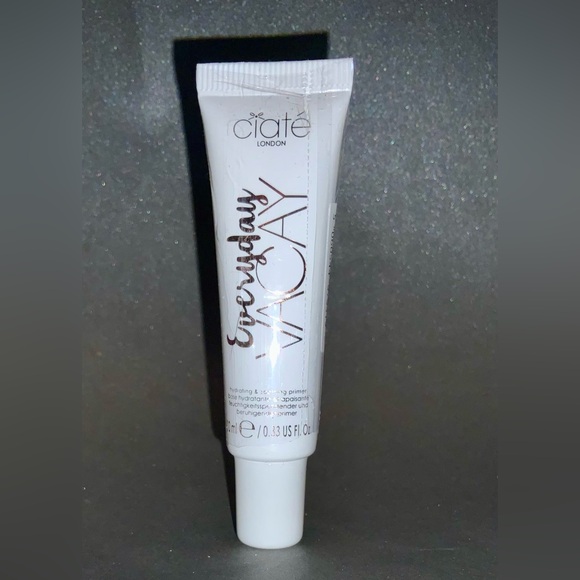 5/$25 Sealed Ciate’ everyday Vacay Hydrating & Soothing Primer 10ml - Picture 4 of 5